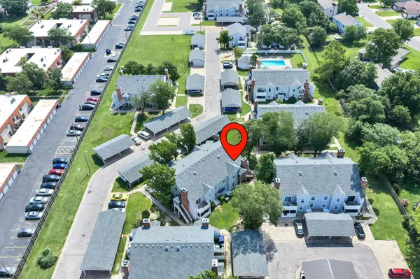 1717 S Cypress #1112, Wichita, KS 67207