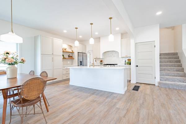 612 Delia Avenue, Minneapolis, KS 67467