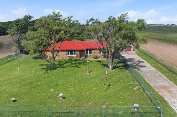 5855 N Tyler Rd, Maize, KS 67101