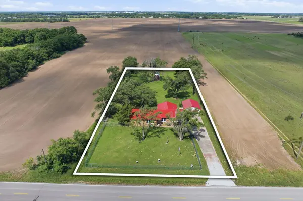 5855 N Tyler Rd, Maize, KS 67101