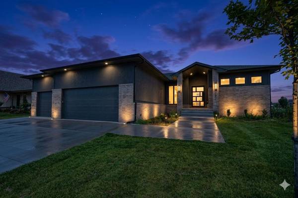 2591 N Doris Court, Wichita, KS 67205