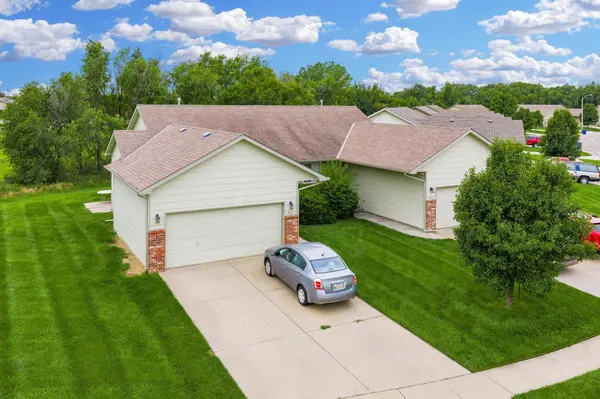 3811 N Pepper Ridge St, Wichita, KS 67205