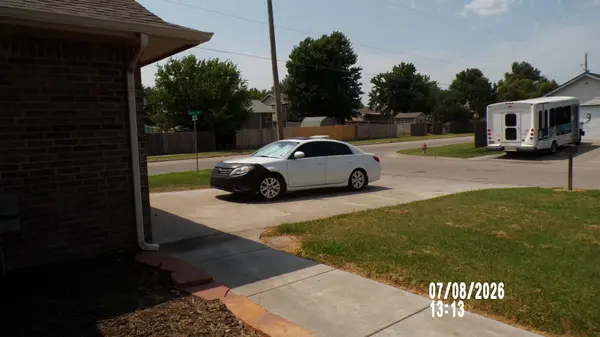 1850 S LARK CT, Wichita, KS 67209-4402