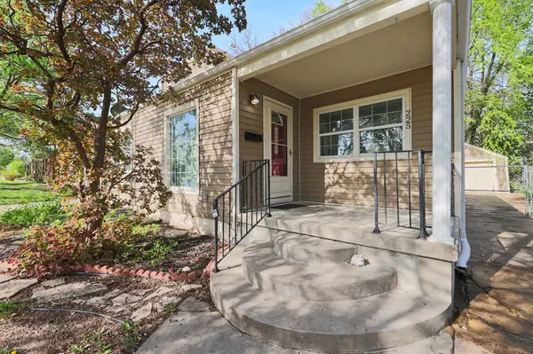 225 S glendale, Wichita, KS 67218