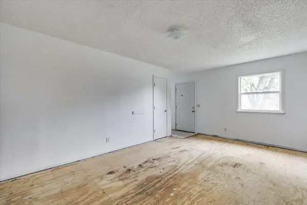 7031 W Frazier Ln, Wichita, KS 67212