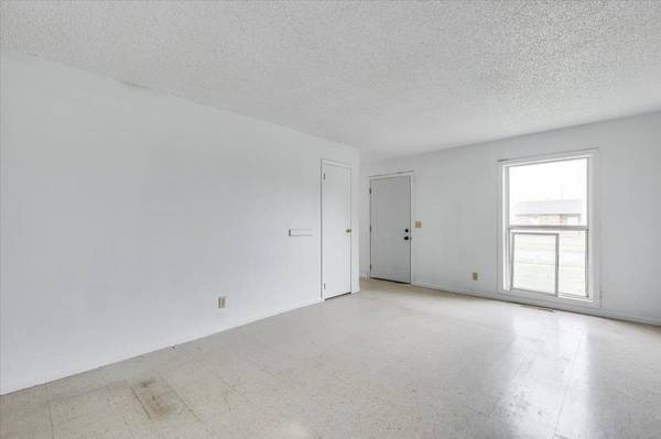 7037 W Frazier, Wichita, KS 67212