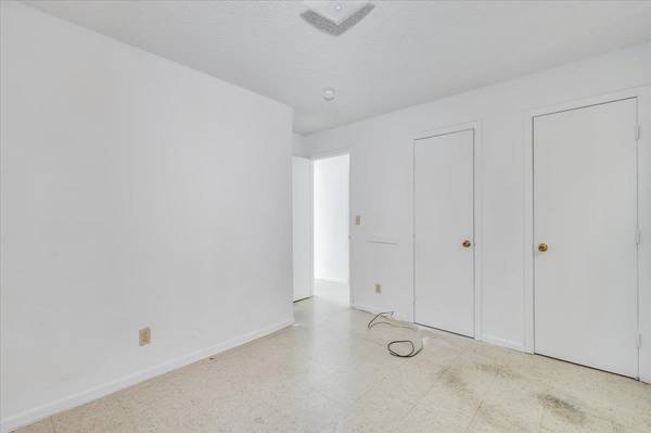 7037 W Frazier, Wichita, KS 67212