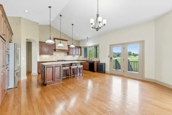 2224 N Rough Creek Rd, Derby, KS 67037