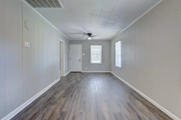 1431 N 3rd, Arkansas City, KS 67005