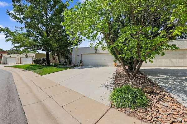 81 E Via Verde St, Wichita, KS 67230