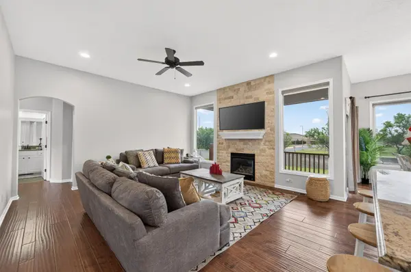 1009 E Rosemont, Andover, KS 67002