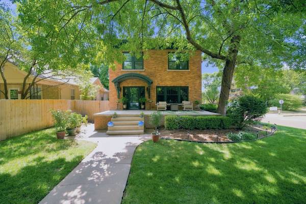 357 N Yale Ave, Wichita, KS 67208