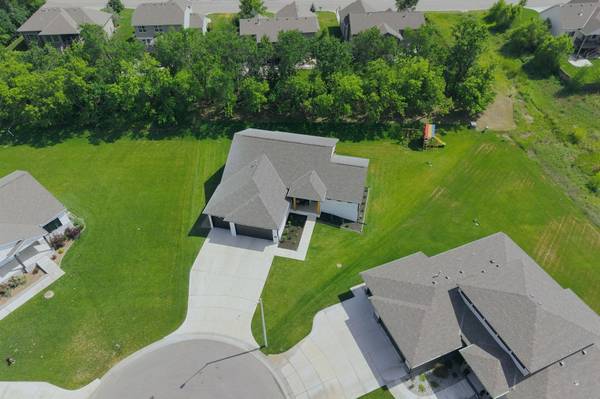 2501 N Emerald Ct, Andover, KS 67002