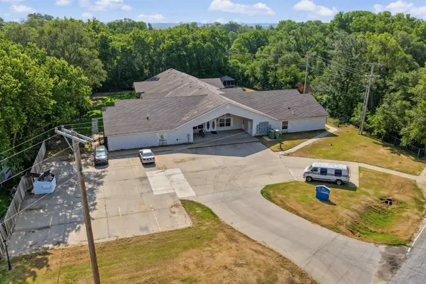 207 S Washington St, Marquette, KS 67464