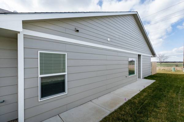 5407 N Colburn Ct, Bel Aire, KS 67220