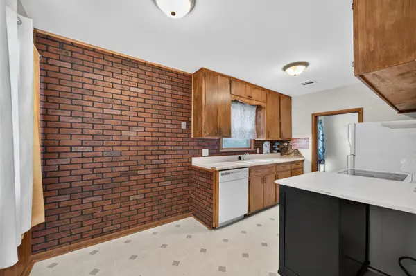 130 E Springdale, Derby, KS 67037