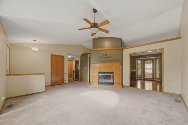7040 E 35th Cir N, Wichita, KS 67226