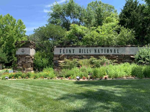 1209 E Bluestem Ct, Andover, KS 67002