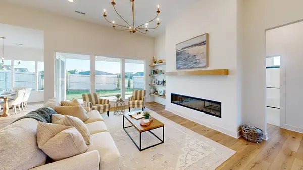 4622 W Emerald Bay Cir, Wichita, KS 67205
