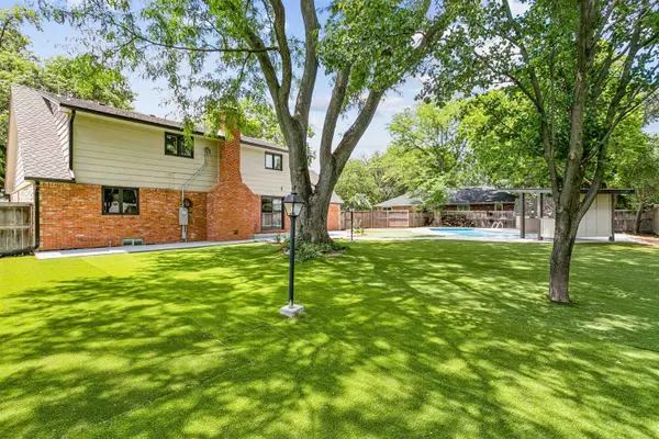 328 N Hampton, Wichita, KS 67206