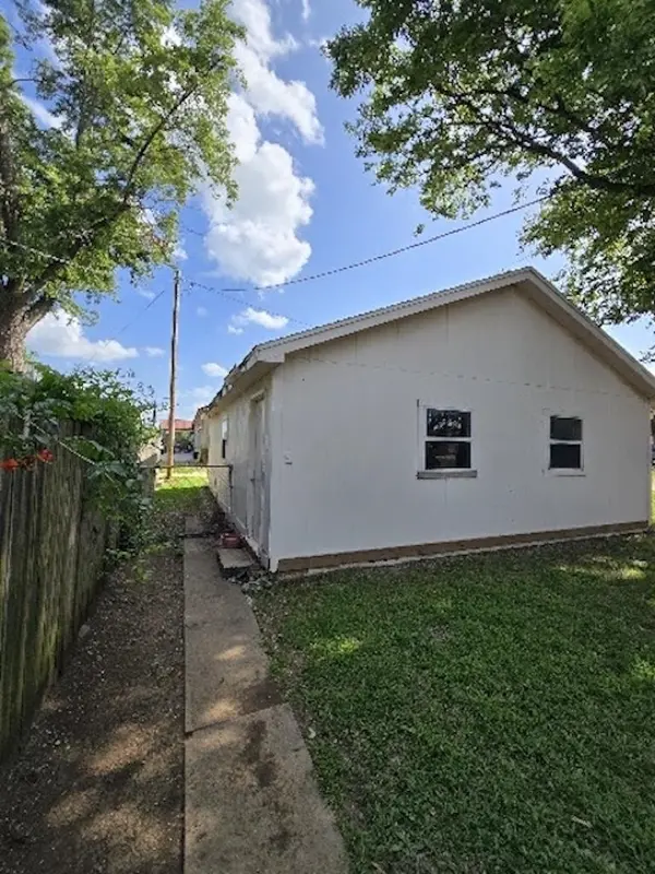 115 E 2nd, Moline, KS 67353