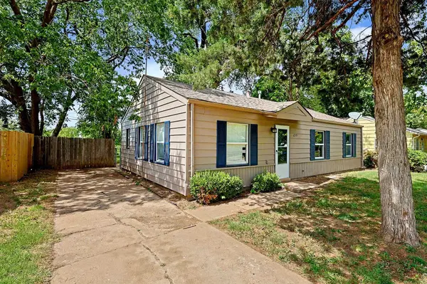 6515 N West Park View St, Park City, KS 67219-1354
