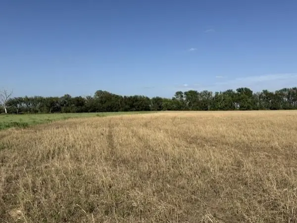 00000 CR, Hillsboro, KS 67063