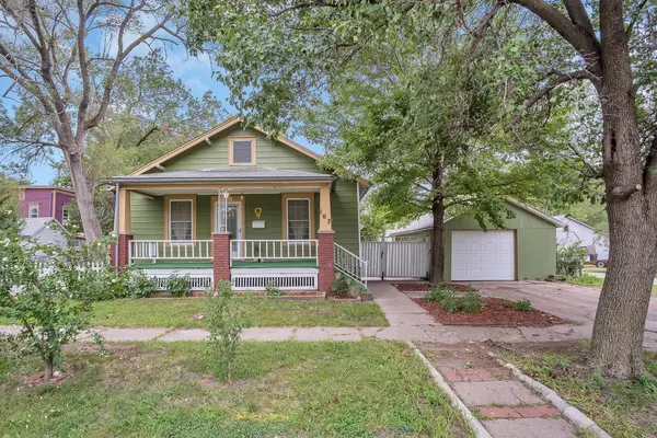 107 SW 3rd, Newton, KS 67114