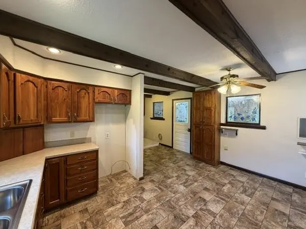 603 N Main St, Delphos, KS 67436