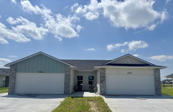 2025 N Melody Ln, Goddard, KS 67052