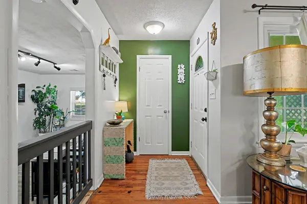 215 W Alexander, Haysville, KS 67060