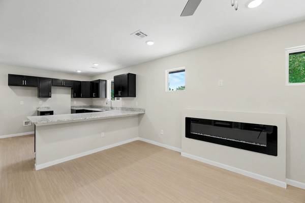 1118 W Munnell, Wichita, KS 67213