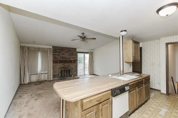 3231 N Brookfield, Wichita, KS 67226