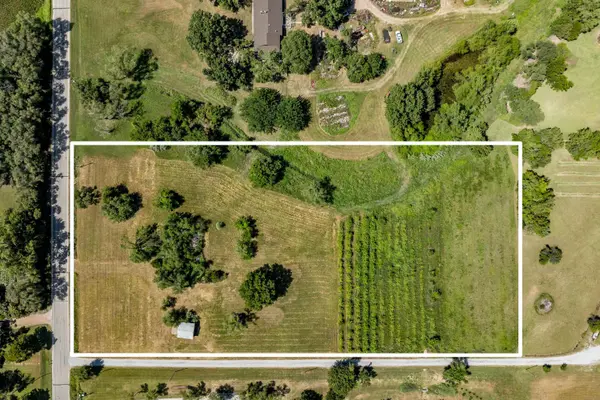 1378 N Hydraulic Rd, Mulvane, KS 67110