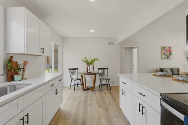 1644 E Georgia Ave, Wichita, KS 67216