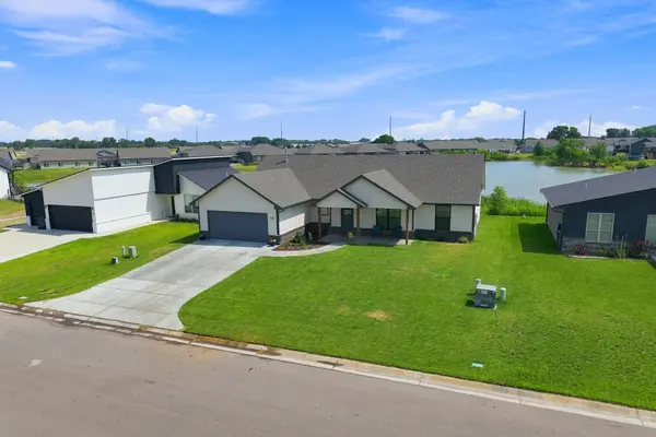 506 S Sweetwater Rd, Maize, KS 67101