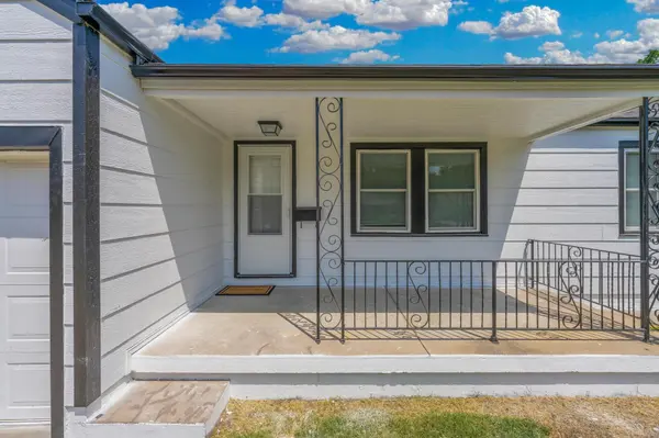 2430 S Washington, Wichita, KS 67216