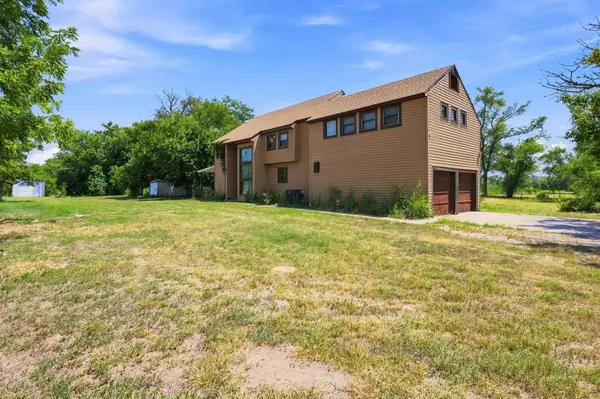 10150 S Hillside, Haysville, KS 67040