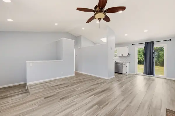 2530 N Beacon Hill St, Wichita, KS 67220