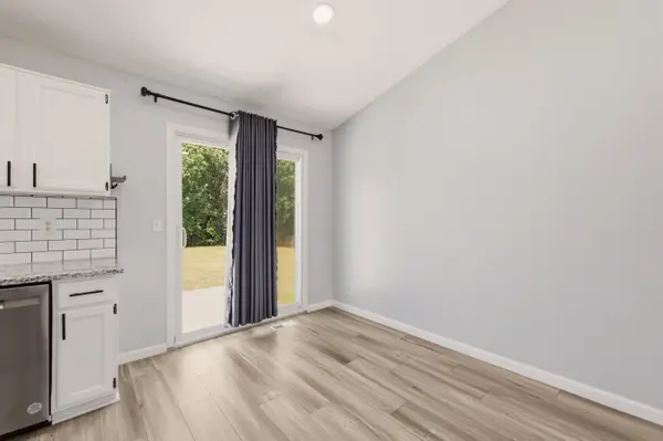 2530 N Beacon Hill St, Wichita, KS 67220