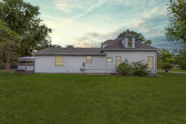 505 Sweezy, Halstead, KS 67056