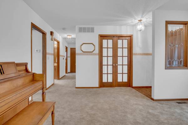 3219 Northwood Ct, Newton, KS 67114
