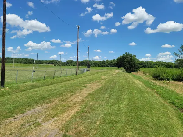 00000 Barker, Florence, KS 66851