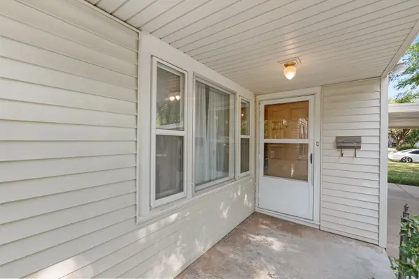 2221 S Green, Wichita, KS 67211