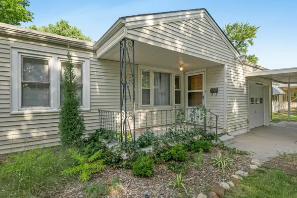 2221 S Green, Wichita, KS 67211