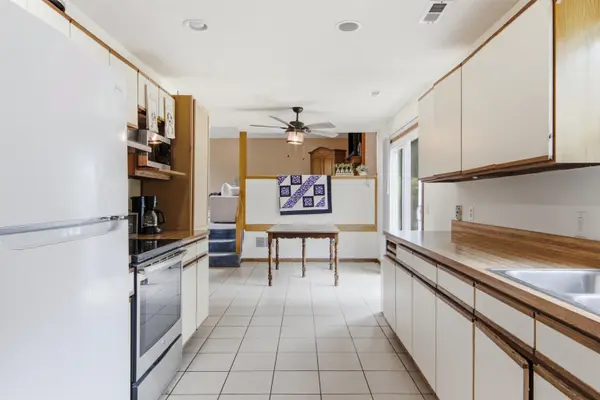 10013 W Dora, Wichita, KS 67209