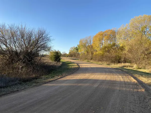 1658 W Ashleigh Ln., Milton, KS 67106