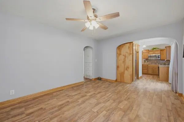 612 S Green St, Wichita, KS 67211
