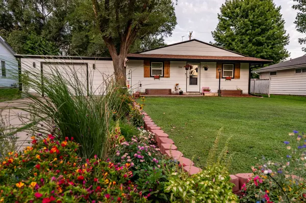 1316 Terrace Dr, El Dorado, KS 67042