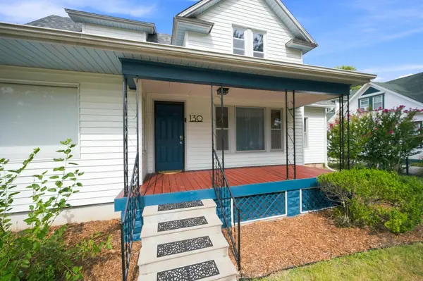 130 S 8th St, Conway Springs, KS 67031
